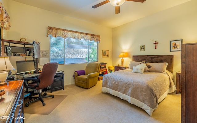 bedroom with carpet flooring and a ceiling fan