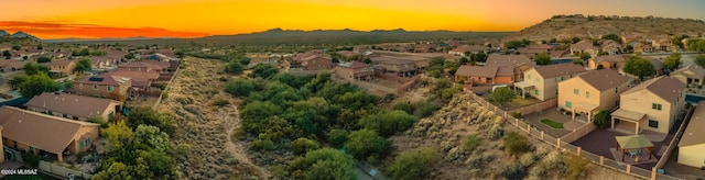 view of aerial view at dusk