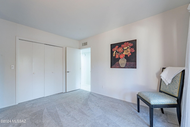 unfurnished room featuring carpet flooring