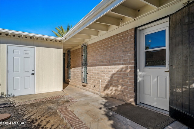 view of entrance to property