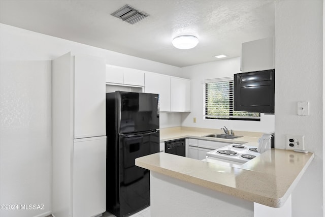 kitchen with black appliances, sink, kitchen peninsula, a textured ceiling, and white cabinetry