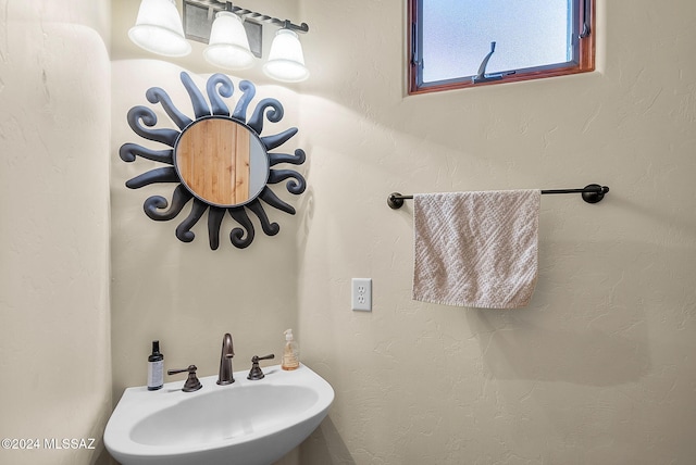 bathroom with sink