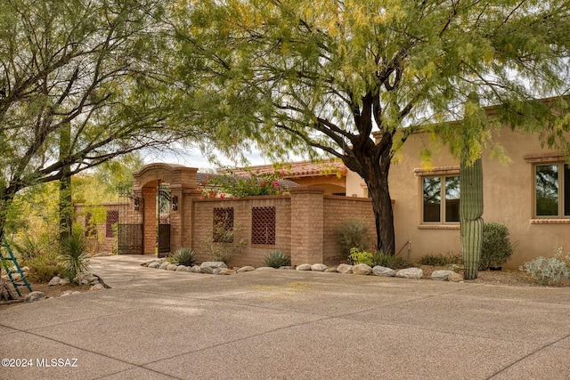 view of front of home