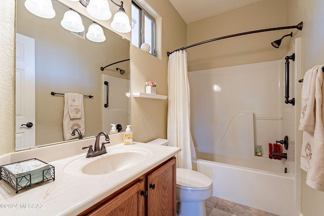 full bathroom featuring vanity, toilet, and shower / bath combo