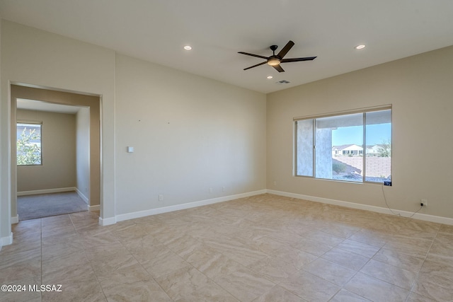 empty room with ceiling fan