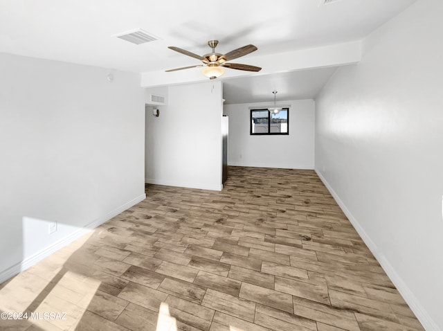 empty room featuring ceiling fan