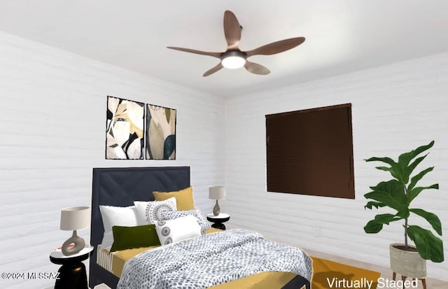 bedroom with ceiling fan