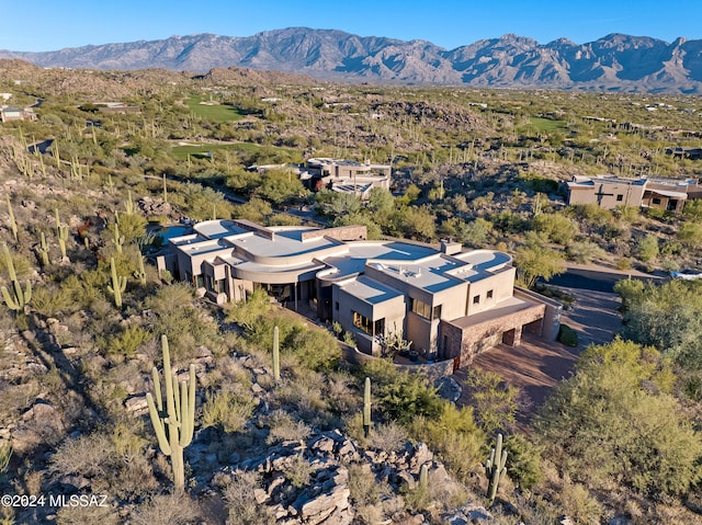 bird's eye view featuring a mountain view