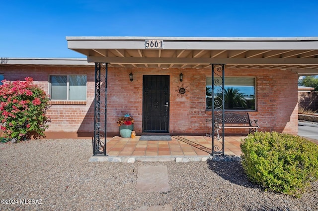 view of front of house with a porch