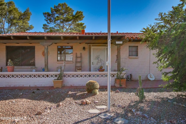 view of front of house with a porch