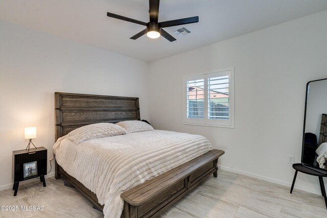 office featuring ceiling fan