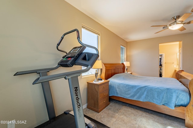 bedroom with ceiling fan