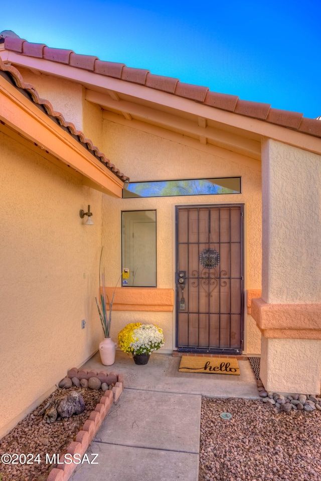 view of property entrance