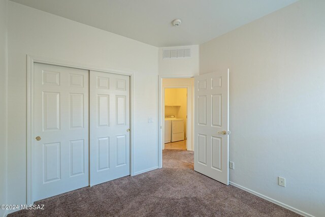 full bathroom featuring vanity, shower / bathtub combination, and toilet