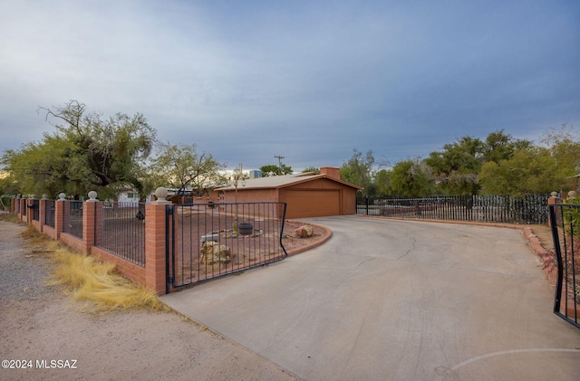 1440 W Roller Coaster Rd, Tucson, AZ 85704 - view of gate