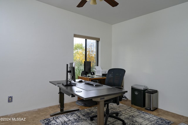 office area with ceiling fan