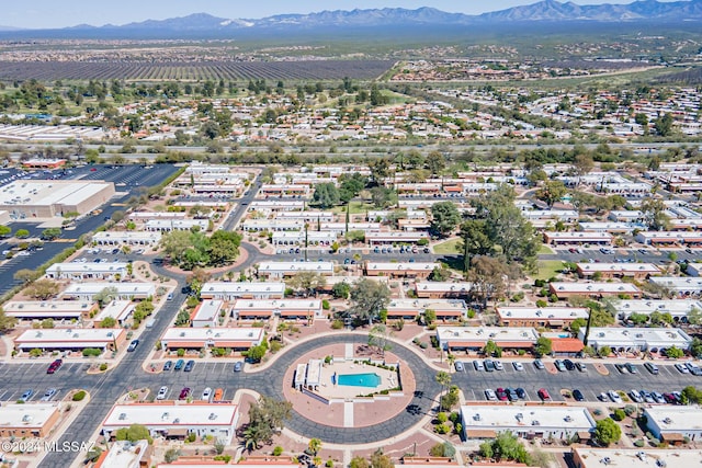 bird's eye view featuring a mountain view