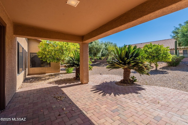1474 N Miranda Ln, Green Valley, AZ 85614 - view of patio / terrace