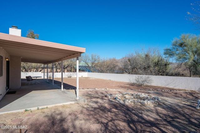 view of yard with a patio area