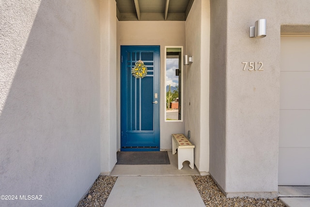 view of entrance to property