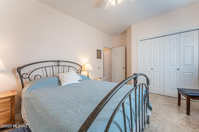 bedroom featuring a closet and ceiling fan