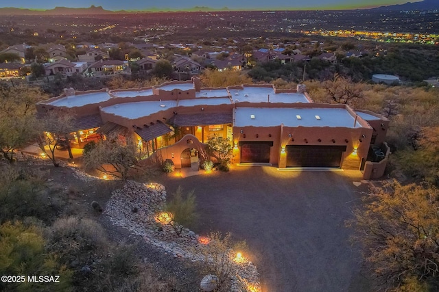 view of aerial view at dusk