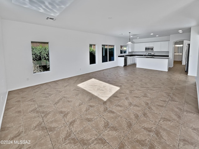 view of unfurnished living room