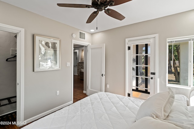 bedroom featuring ceiling fan