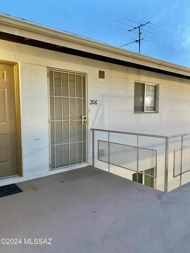 view of entrance to property