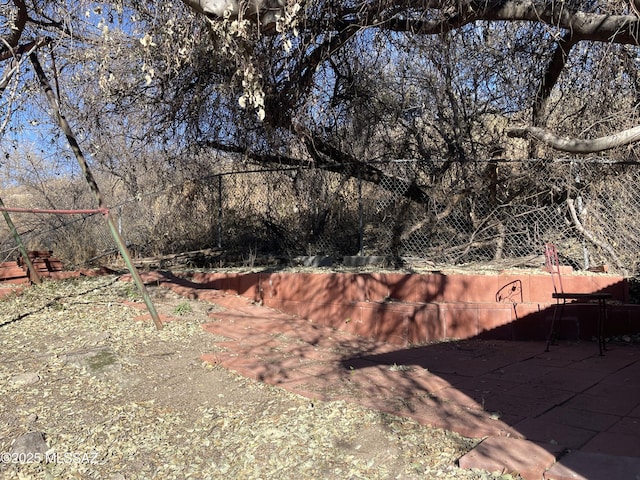 view of yard with a patio area