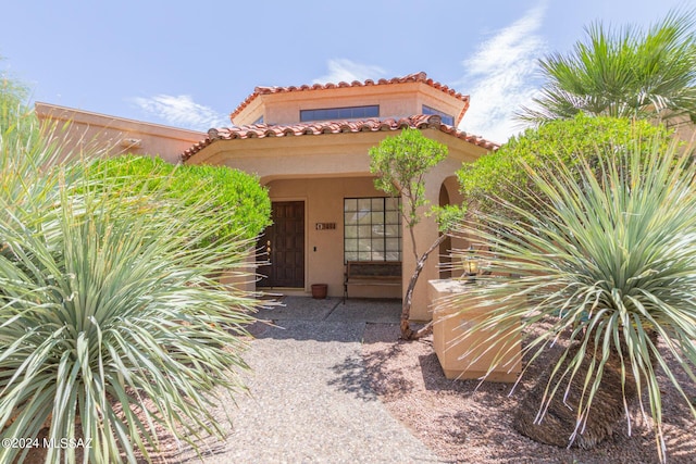 view of property entrance