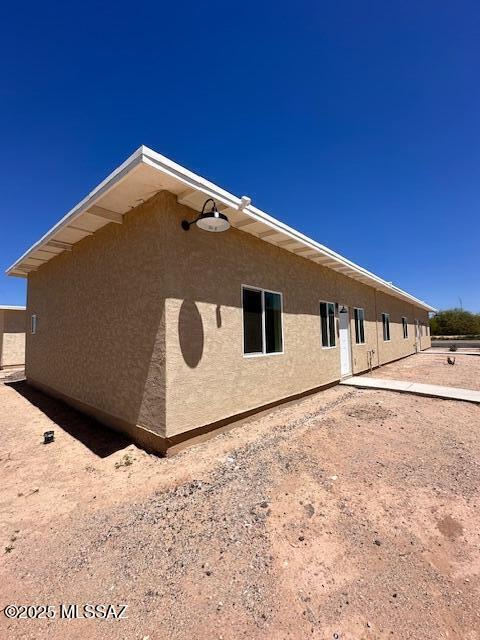 view of home's exterior