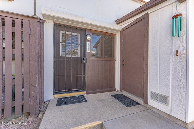 view of entrance to property