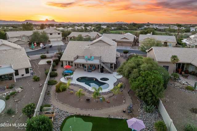 view of aerial view at dusk