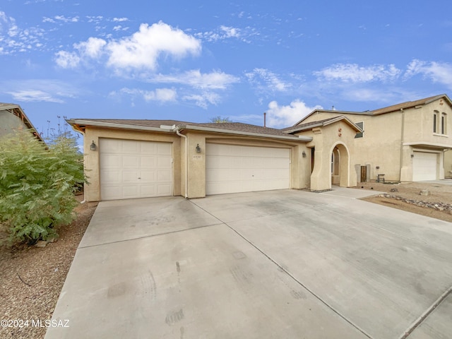 view of front of house featuring a garage