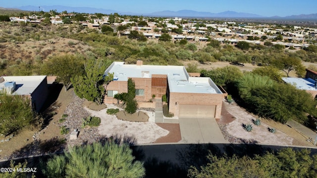 bird's eye view featuring a mountain view