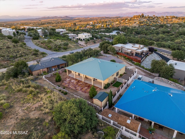 view of aerial view at dusk