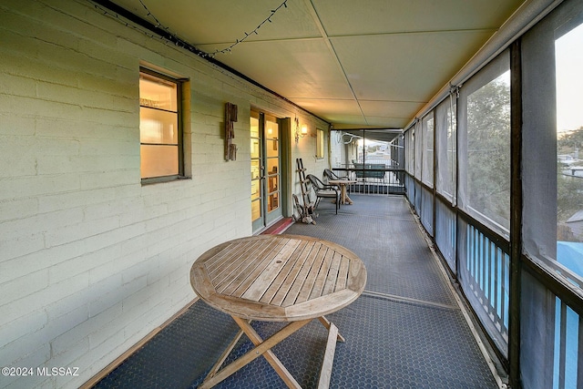 view of sunroom / solarium