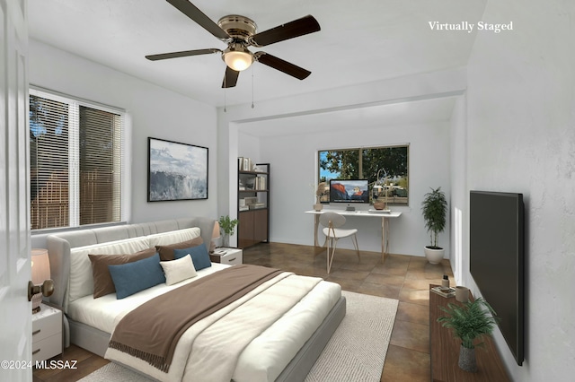 bedroom with ceiling fan