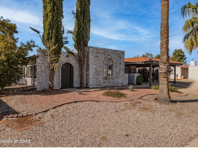 view of front of home