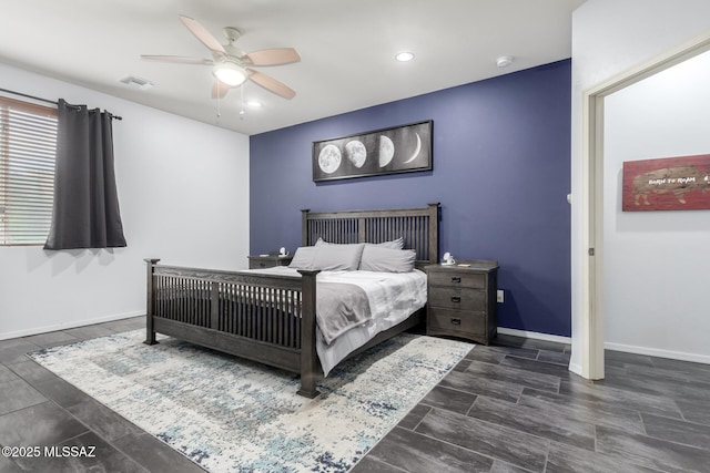 bedroom featuring ceiling fan