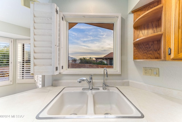 kitchen featuring sink