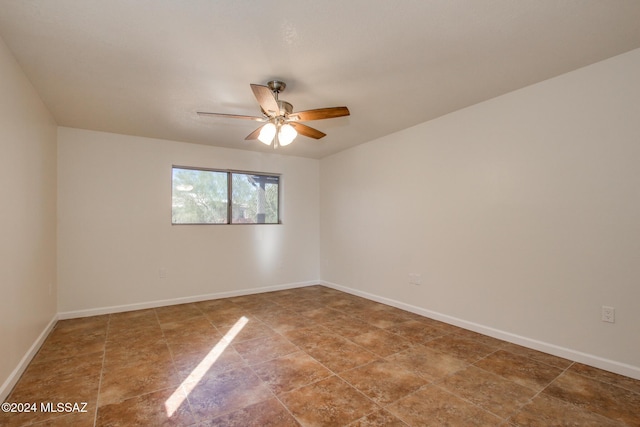 unfurnished room featuring ceiling fan