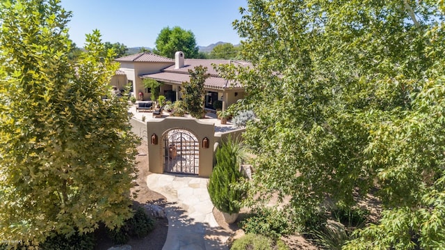 view of mediterranean / spanish-style house