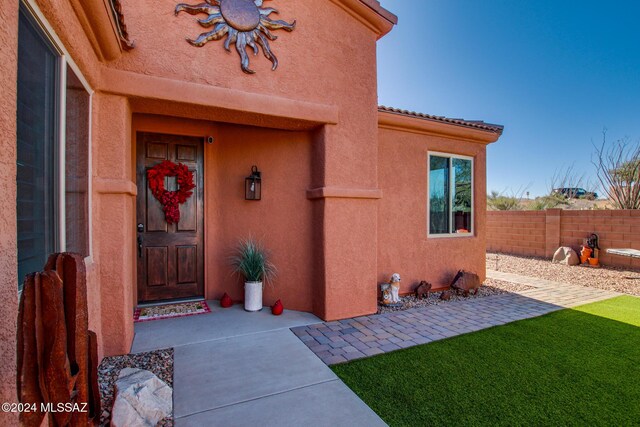 14286 E Lazy Jake Ln, Vail, AZ 85641 - doorway to property with a patio