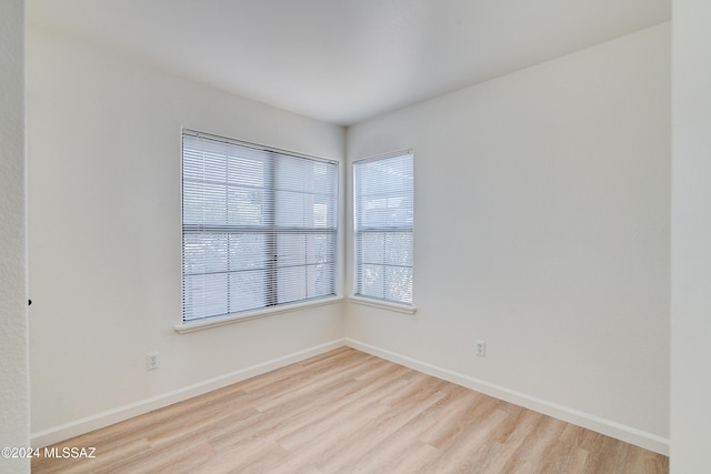 empty room featuring light hardwood / wood-style flooring