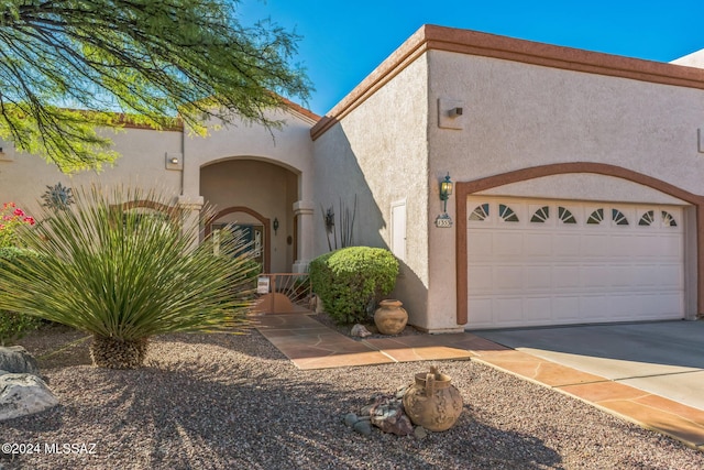 view of front of house with a garage