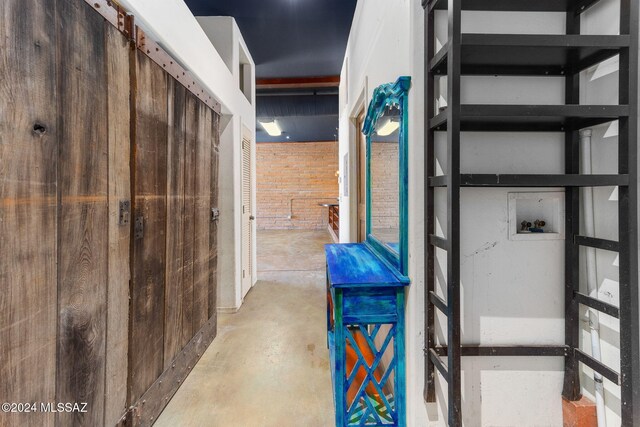 bathroom with concrete floors