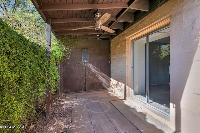 view of patio with ceiling fan