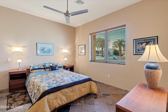 bedroom featuring ceiling fan